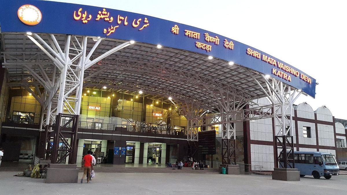 Train & station transfers